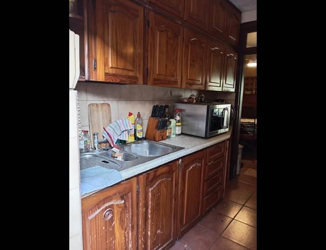 3 BEDROOM DUPLEX FOR SALE IN MONTCLAIR